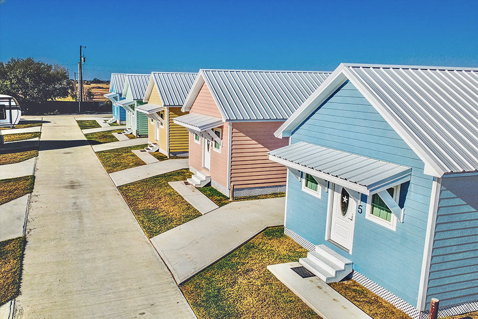 Lake Dewberry Cottages